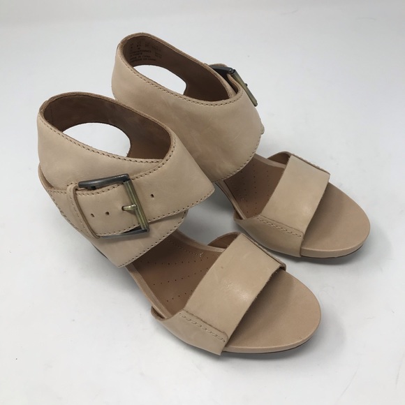 Clarks Shoes - CLARKS Okena Mod Block Heel Sandals 6.5